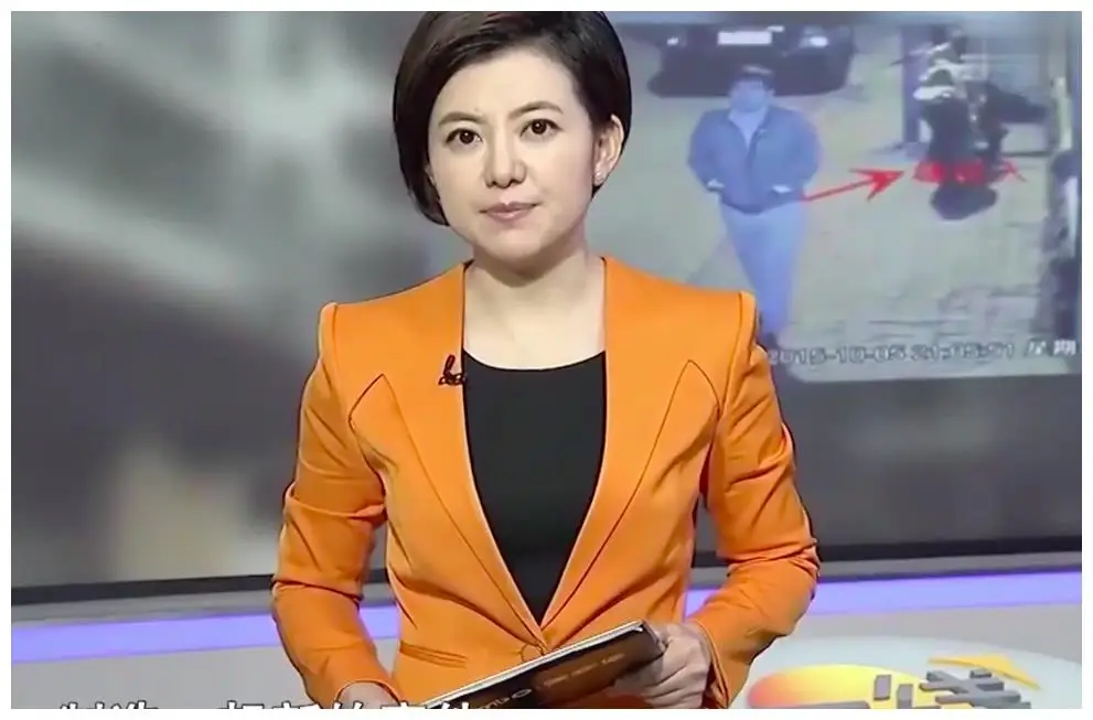 网吧老板递烟竟是因为这个？表弟和女友吵架背后的真相